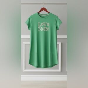 Secret Treasures Women’s Sleep Shirt – Size 2X/3X (NWT)